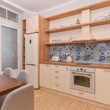 Spacious Vintage 2Br, 2Bath Apartment By Flat Mаnager 索菲亞 外观 照片