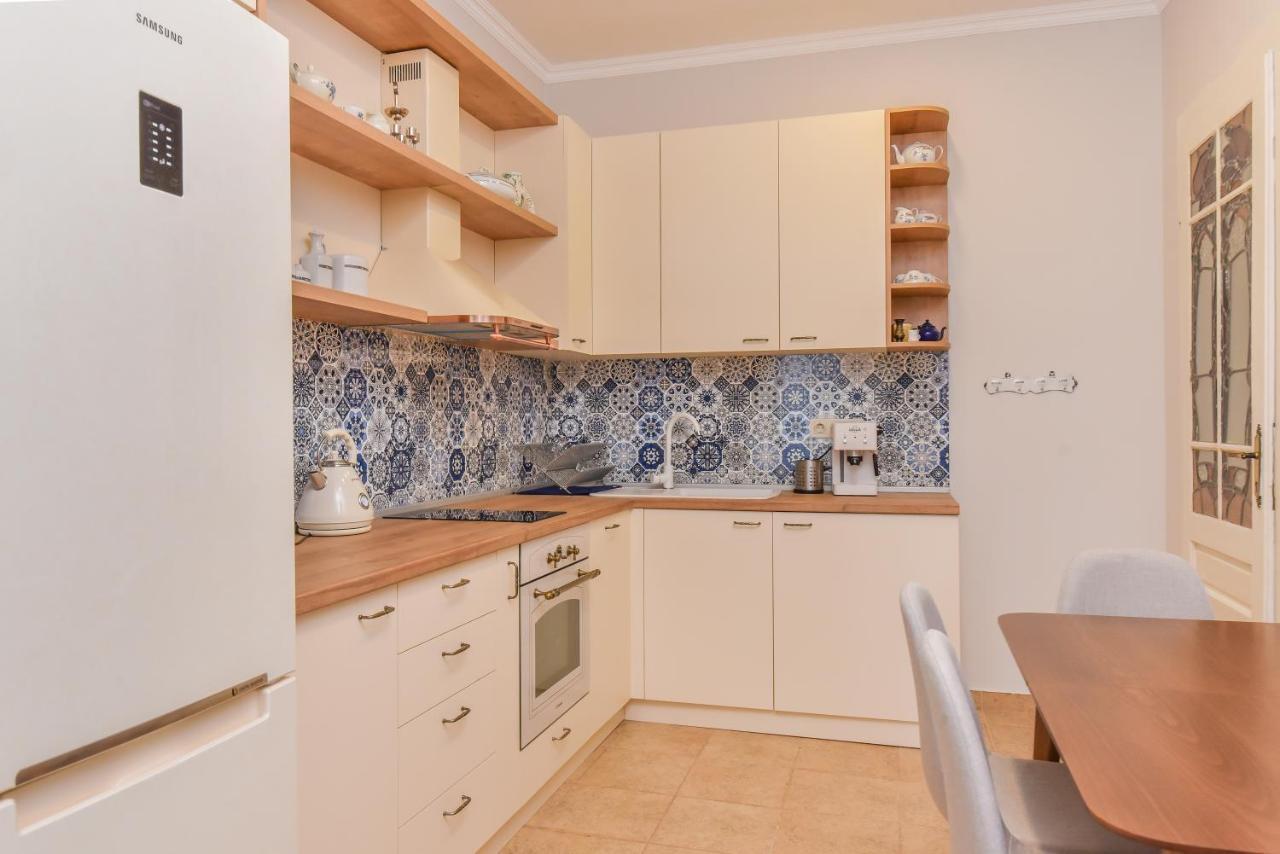 Spacious Vintage 2Br, 2Bath Apartment By Flat Mаnager 索菲亞 外观 照片